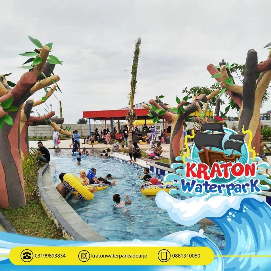 Ndalem Kraton Hotel Sidoarjo Ngoại thất bức ảnh